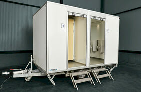 Berg toilet en douchewagen verhuur