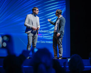 Comment rédiger des biographies de conférenciers qui vendent des billets